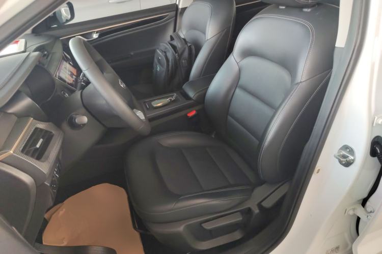 Used Geely Auto Emgrand GL 2021 UP 1.4T CVT Leading Edition
