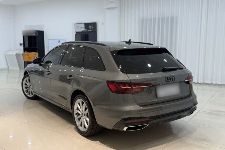 Used Audi A4 2024 Avant 40 TFSI Fashion Sport Model
