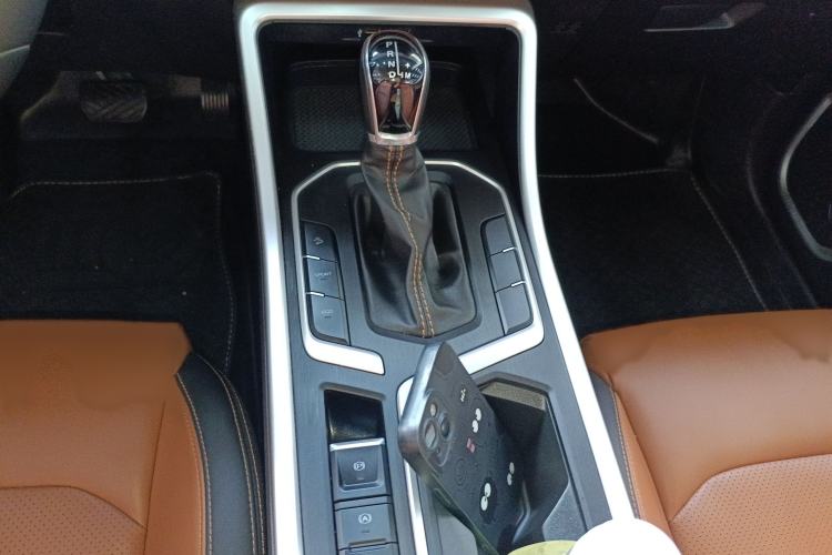 Used Geely Auto Vision X6 2020 1.4T CVT Luxury Edition
