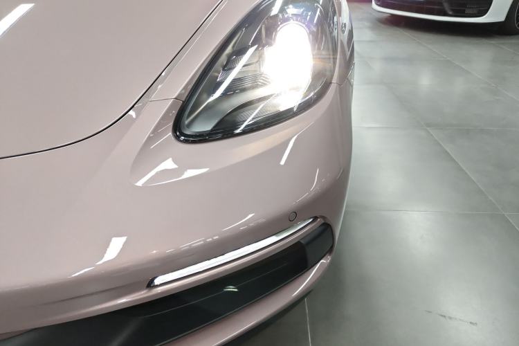 Used Porsche 718 2022 Spyder 2.0T
