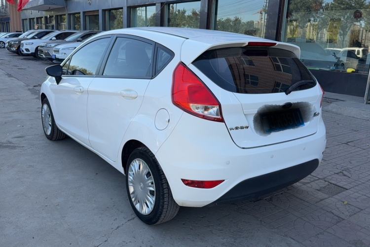 Used Ford Fiesta 2013 Hatchback 1.5L Manual Fashion Edition