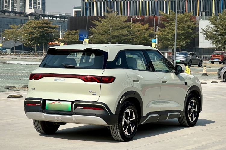 Used BYD Yuan UP 2025 Intelligent Driving Version 401 km Leading Edition