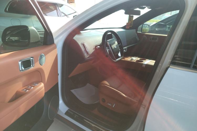 Used Li Auto L6 2024 Pro Model
