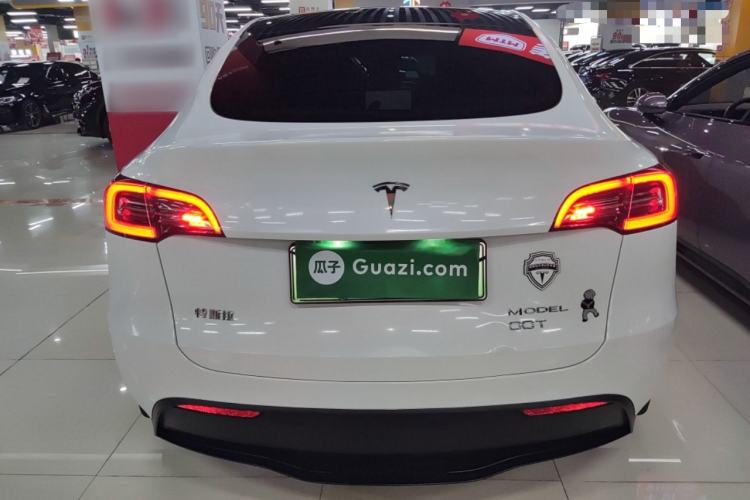 Used Tesla Model Y 2022 Rear-Wheel-Drive Version
