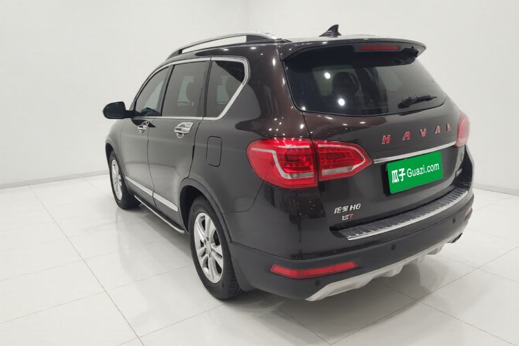Used Haval H6 2015 Revised Version Sport Edition 1.5T Manual Transmission Two-Wheel Drive Elite Grade
