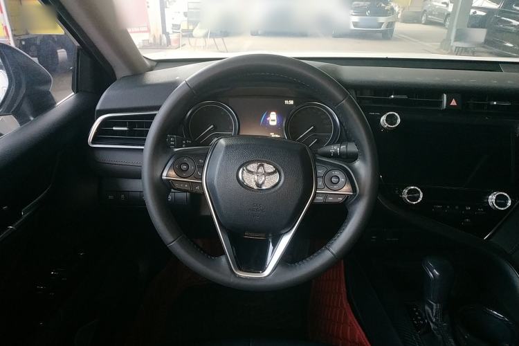 Used Toyota Camry 2019 Revised Version 2.5G Luxury Edition
