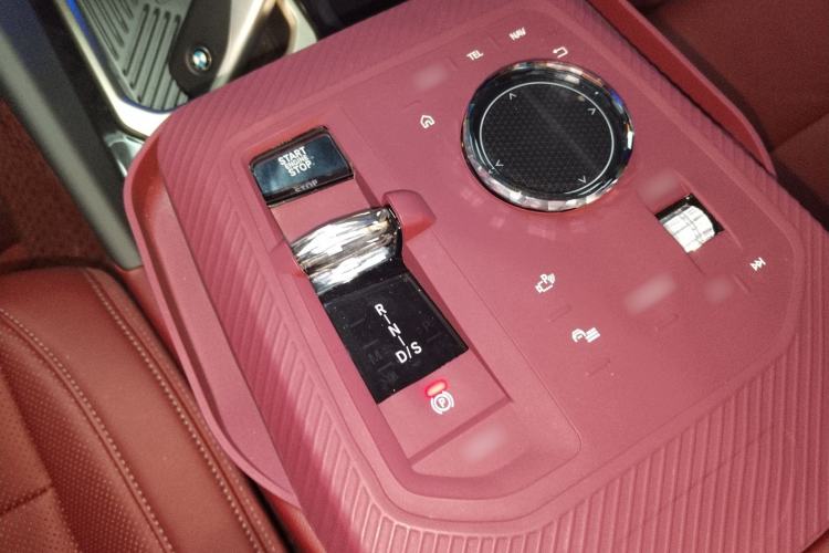 Used BMW 5 Series 2024 530Li Luxury Edition M Sport Package
