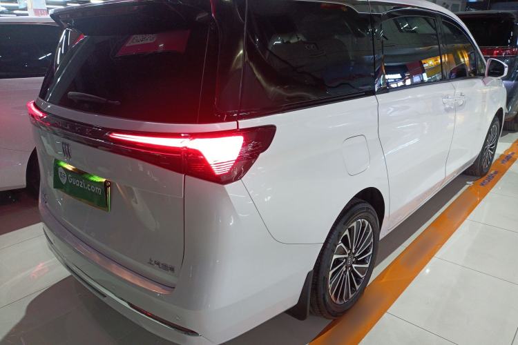 Used Buick GL8 New Energy 2025 Lu Shang Smart Enjoyment Edition 7-Seater