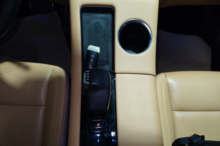 Used Hima AITO M5 2022 Extended-Range Four-Wheel Drive Performance Version
