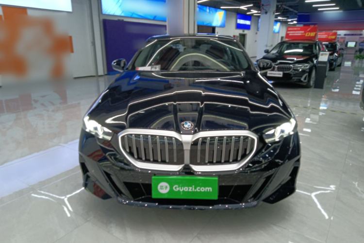 Used BMW 5 Series 2025 525Li M Sport Package