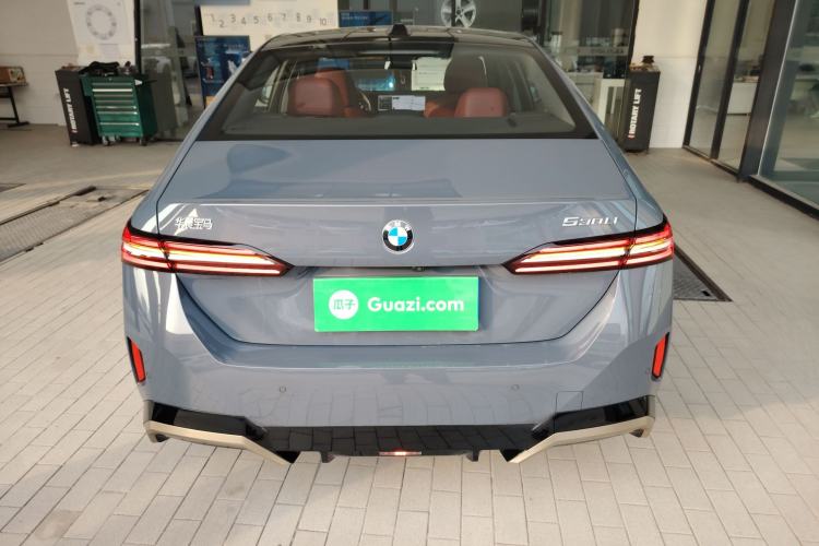 Used BMW 5 Series 2024 530Li Leading Model M Sport Package