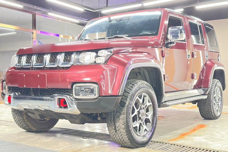 Used Beijing Auto BJ40 2018 PLUS 2.3T Automatic Four-Wheel Drive Flagship Version China V Emission Standard
