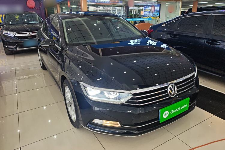 Used Volkswagen Magotan 2019 330TSI DSG Luxury Version China VI Standard