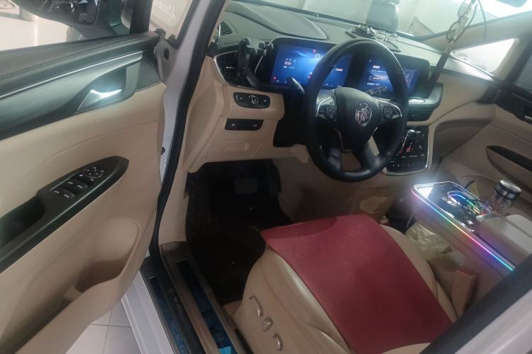 Used Buick GL8 2023 ES Lu Zun Deluxe Model
