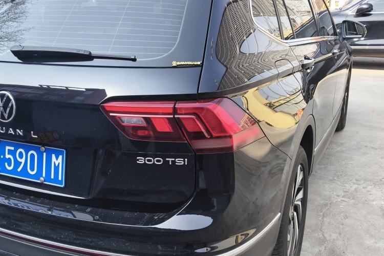 Used Volkswagen Tiguan L 2024 300TSI Automatic Two-Wheel Drive Smart Edition
