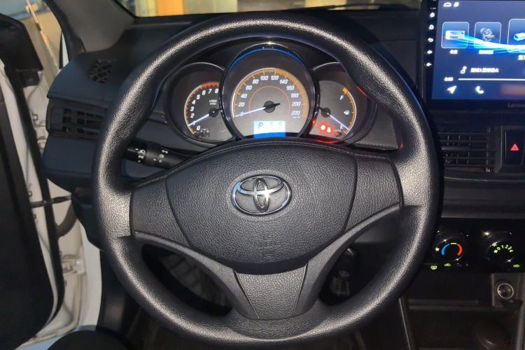 Used Toyota YARiS L 2020 1.5L CVT Leading Edition
