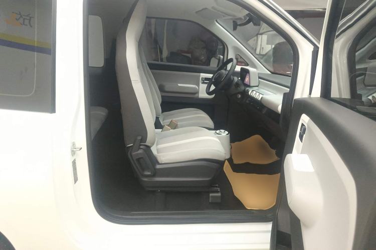 Used Wuling Air ev 2023 - Four Seats - Standard Edition
