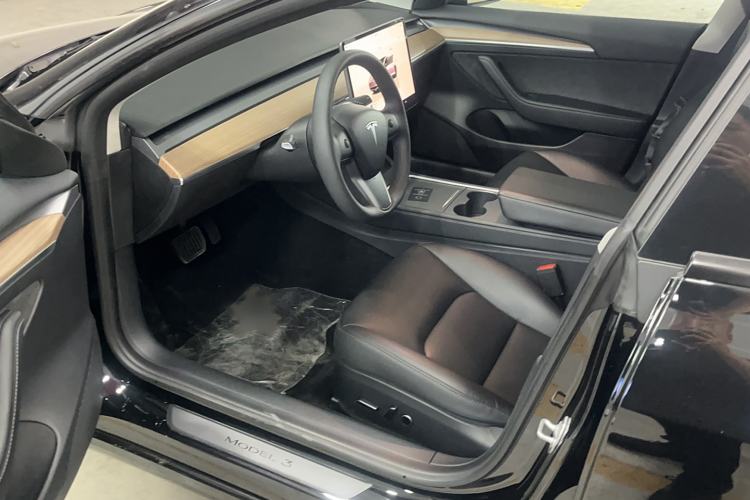 Used Tesla Model 3 2022 Rear-Wheel-Drive Version
