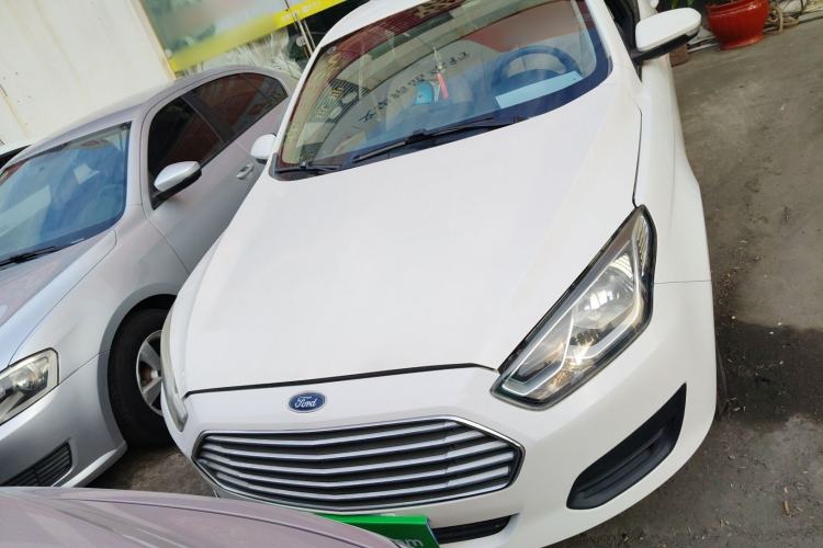 Used Ford Escort 2017 Revised Version 1.5L Manual Comfort Edition