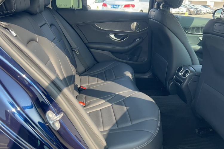 Used Mercedes-Benz C-Class 2019 C 260 L 4MATIC Sport Edition
