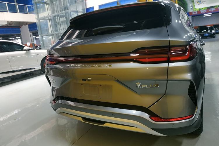 Used BYD Song PLUS New Energy 2024 Honor Edition EV 520km Luxury Model