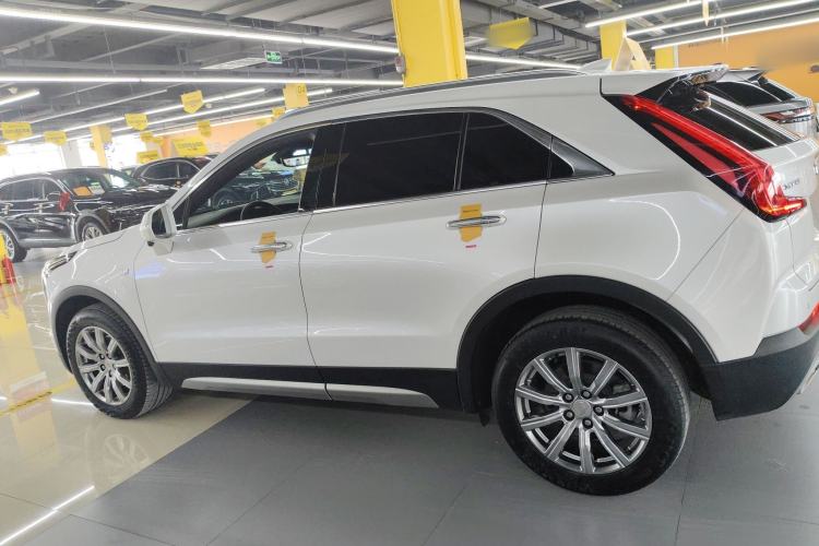 Used Cadillac XT4 2021 28T Two-Wheel Drive Leading Version