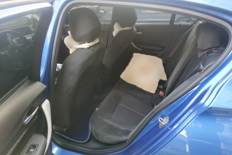 Used BMW 1 Series 2015 120i Sport Design Package
