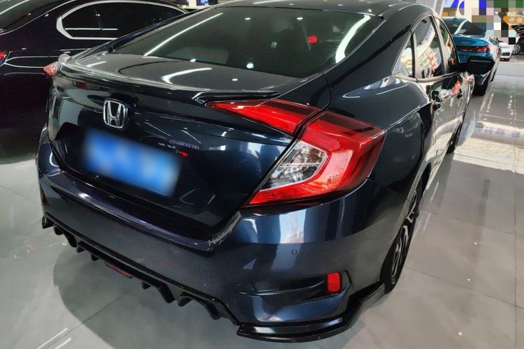 Used Honda Civic 2016 220TURBO CVT Luxury Edition