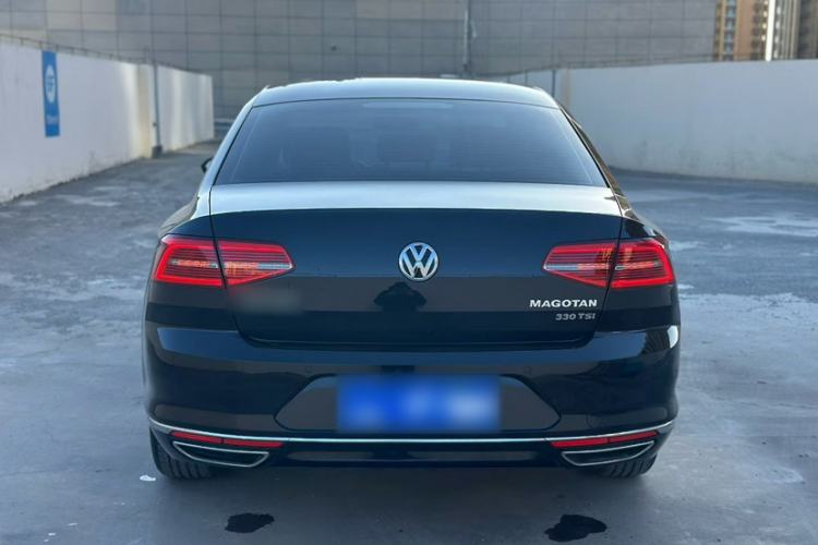 Used Volkswagen Magotan 2019 330TSI DSG Leading Model China VI Standard
