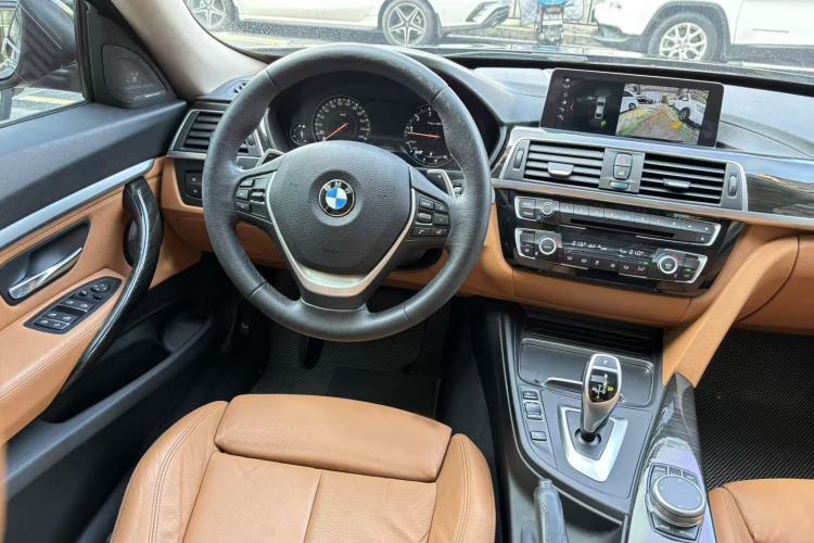 Used BMW 3 Series GT 2019 320i Luxury Design Package