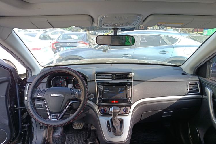 Used Haval M6 2018 1.5T DCT Two-Wheel Drive Elite Model
