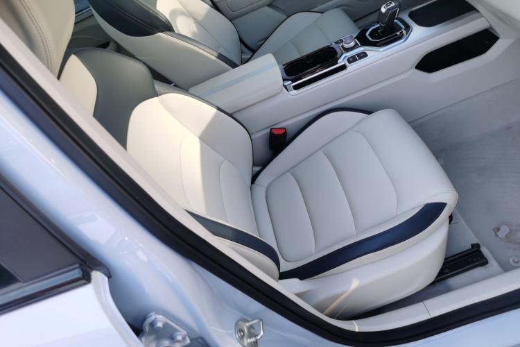 Used Geely Auto icon 2025 Linglong 1.5TD Ruyi Edition
