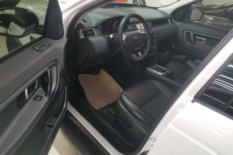 Used Land Rover Discovery Sport 2019 240 PS PURE Edition China VI Standard