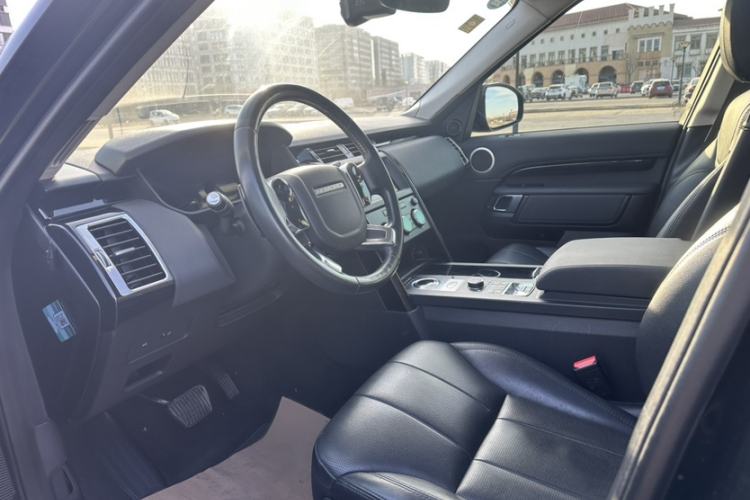 Used Land Rover Discovery 2019 3.0 SC V6 SE