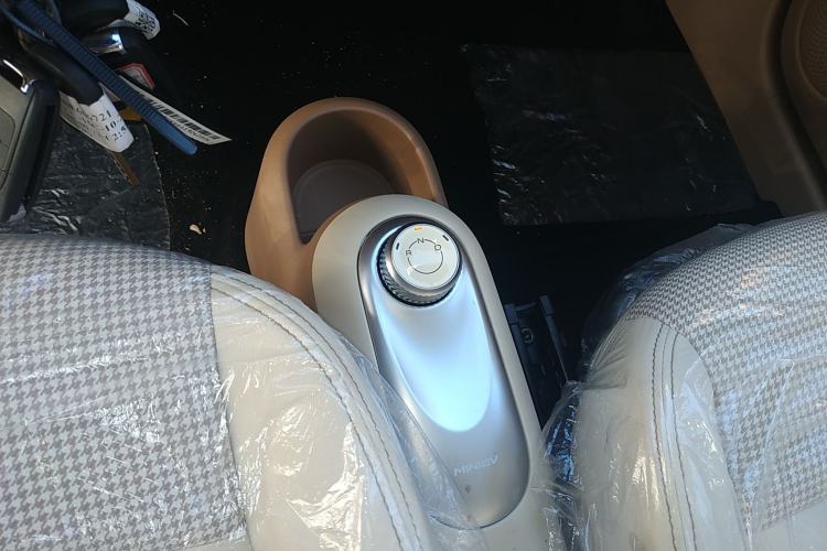 Used Wuling Hongguang MINIEV 2025 Four-Door Version Advanced Edition
