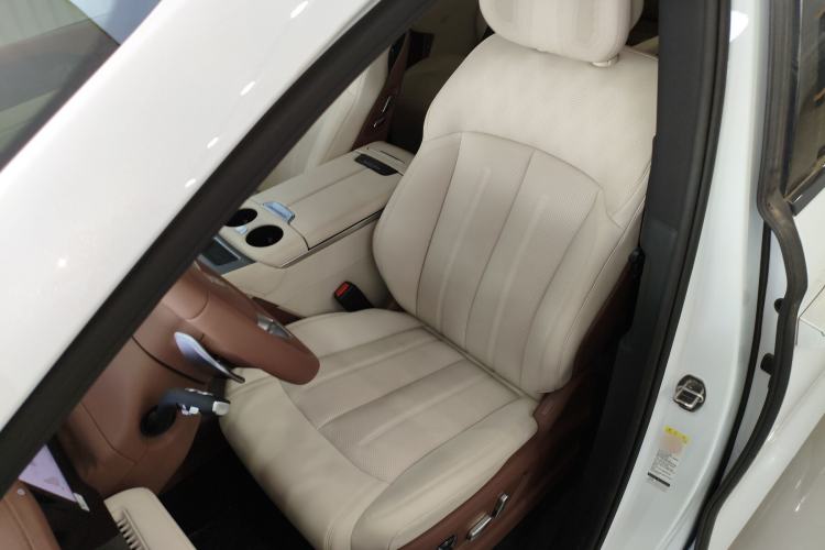 Used BYD Xia 2025 DM-i 1.5T 180km Excellence Model
