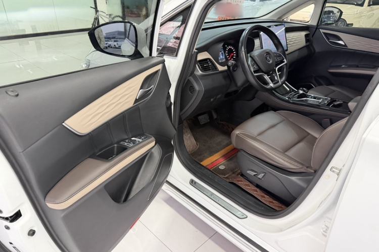 Used BYD Song MAX New Energy 2022 DM-i 105KM Flagship Model
