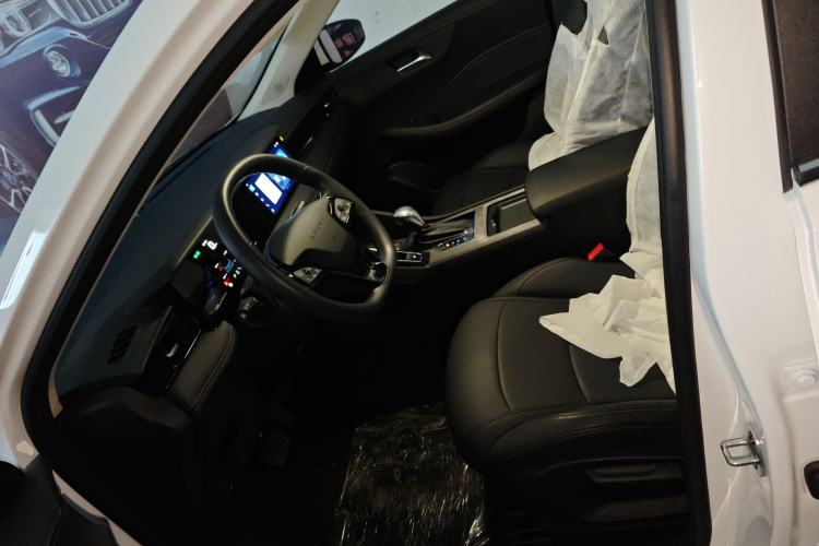 Used Roewe i5 2023 1.5L CVT Luxury Edition