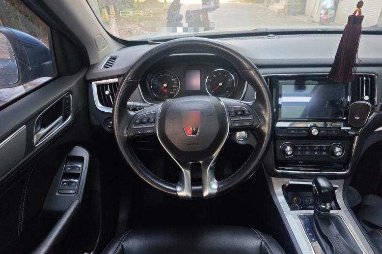 Used Roewe RX5 2016 20T Two-Wheel Drive Automatic Flagship Edition
