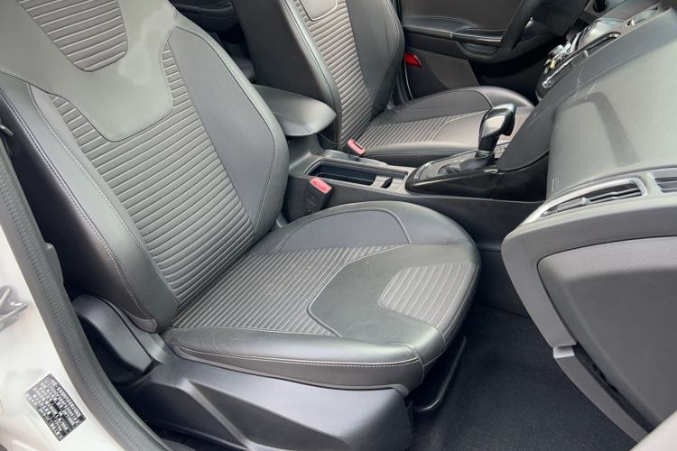 Used Ford Focus 2015 Sedan 1.6L Automatic Trend Model