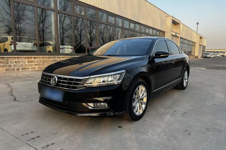 Used Volkswagen Passat 2017 330TSI DSG Luxury Edition
