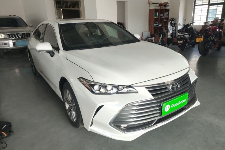 Used Toyota Avalon 2019 2.0L Ambition Edition China VI
