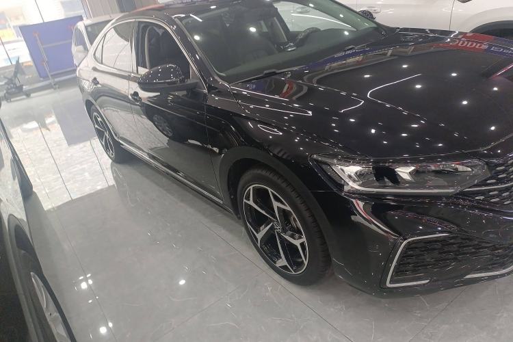 Used Volkswagen Passat 2023 330TSI Starry Elite Edition
