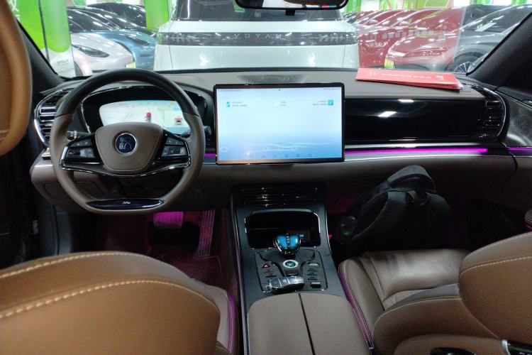 Used BYD Han 2023 DM-i Champion Edition 121KM Prestige Model