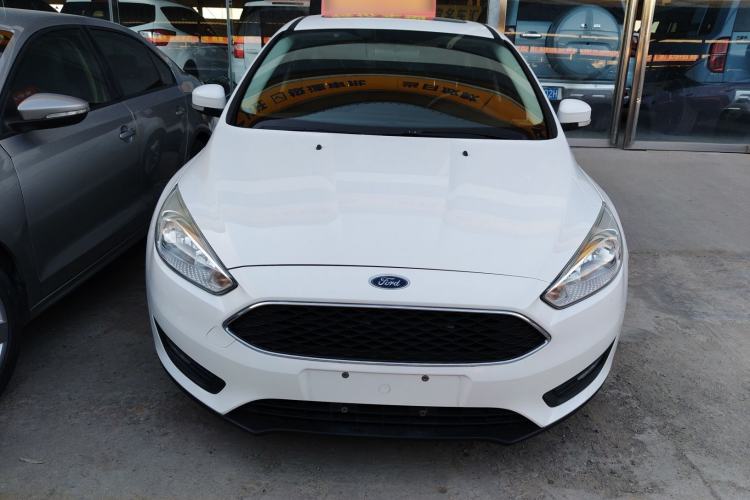 Used Ford Focus 2018 Hatchback Classic 1.6L Automatic Trendy SmartDrive Edition