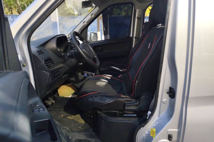 Used Chana Ruixing M60 2023 1.5L GDI Comfort-Class Passenger Vehicle 6/7 Seats