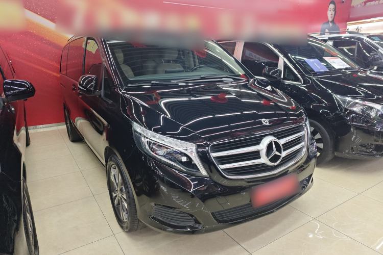 Used Mercedes-Benz V-Class 2018 V 260 Avantgarde Edition China VI
