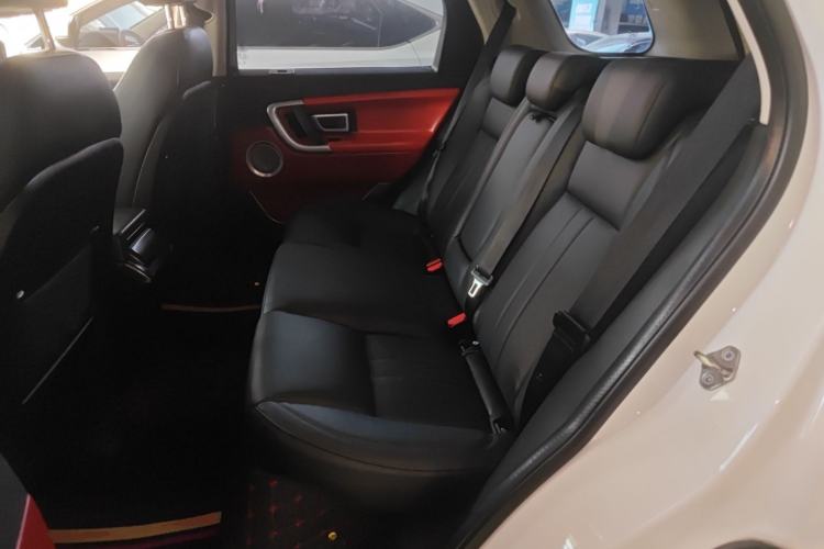 Used Land Rover Discovery Sport 2019 240 PS SE Version China VI Standard