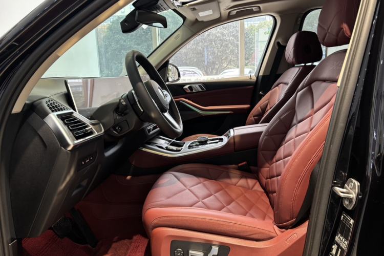 Used BMW X5 2023 xDrive 30Li Luxury M Sport Night Edition Package