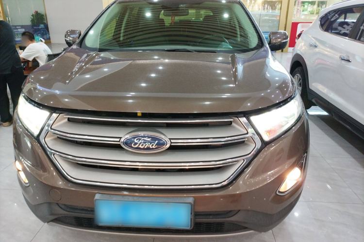 Used Ford Edge 2018 EcoBoost 245 Two-Wheel-Drive Platinum Edition 7-Seater China V Emission Standard
